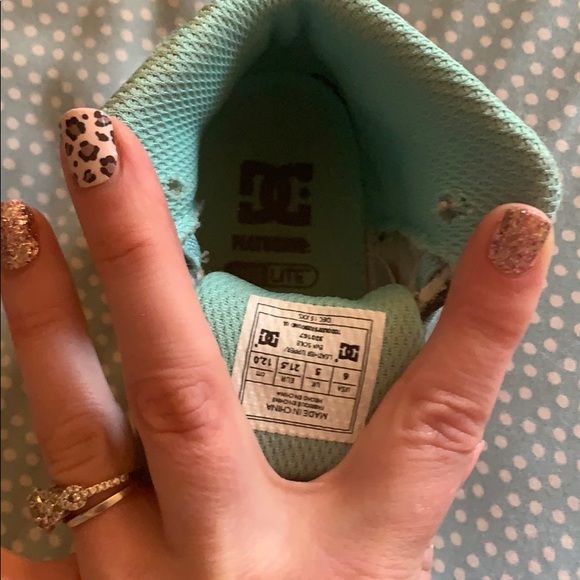 DC Kids 2-7 REBOUND UL MID-TOP Mint Sneakers US 6 - Picture 5 of 5